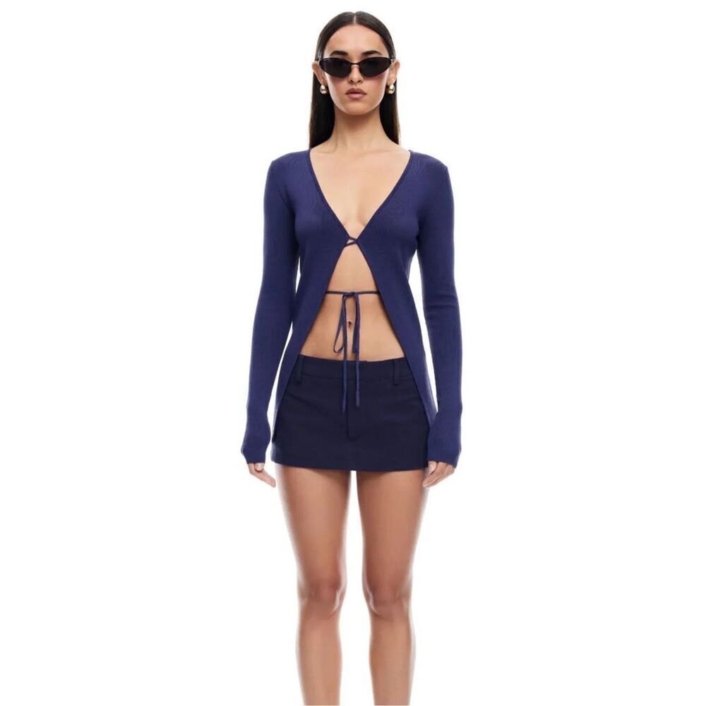 NWT Lioness DNA Knit Top-Navy
